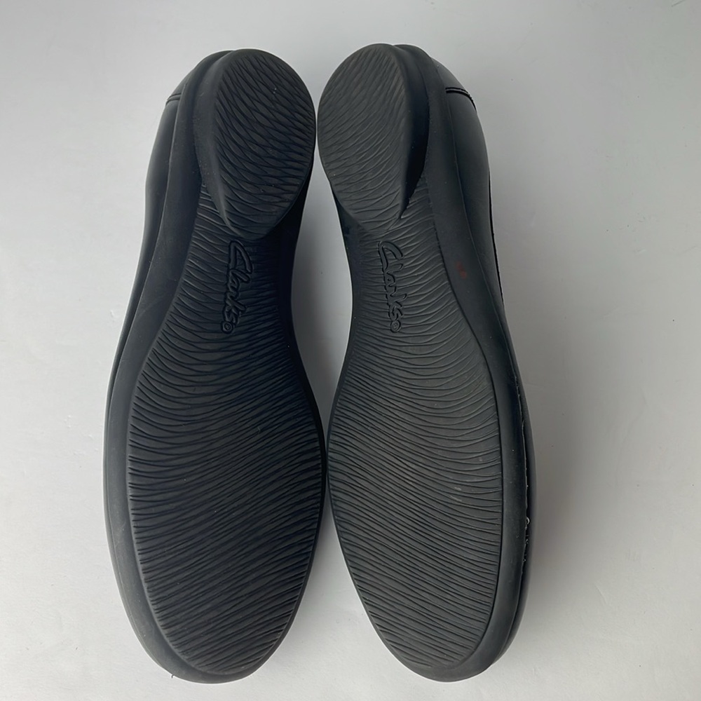 Clarks Collection Cushion Black Flats 6.5 - image 7
